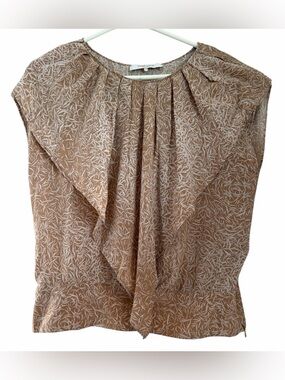 Luca Luca Silk 2 Pc Skirt Set Size 42 Top
40 Skirt Made in Italy Designer Luxury